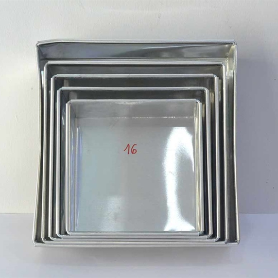 KHUÔN VUÔNG NHÔM VIỆT NAM 30CM