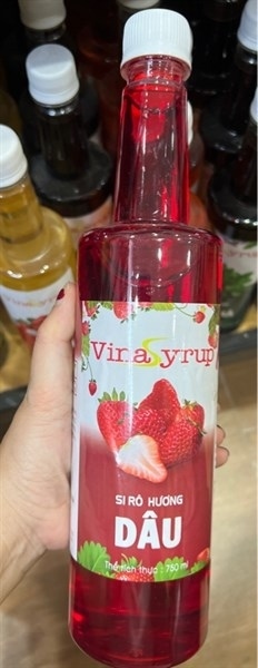 VINA SYRUP DÂU 750ML (12/THÙNG)