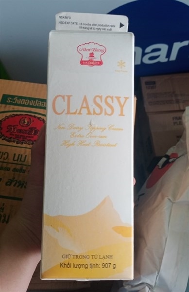 TÂN NHẤT HƯƠNG KEM CLASSY (12/THÙNG)
